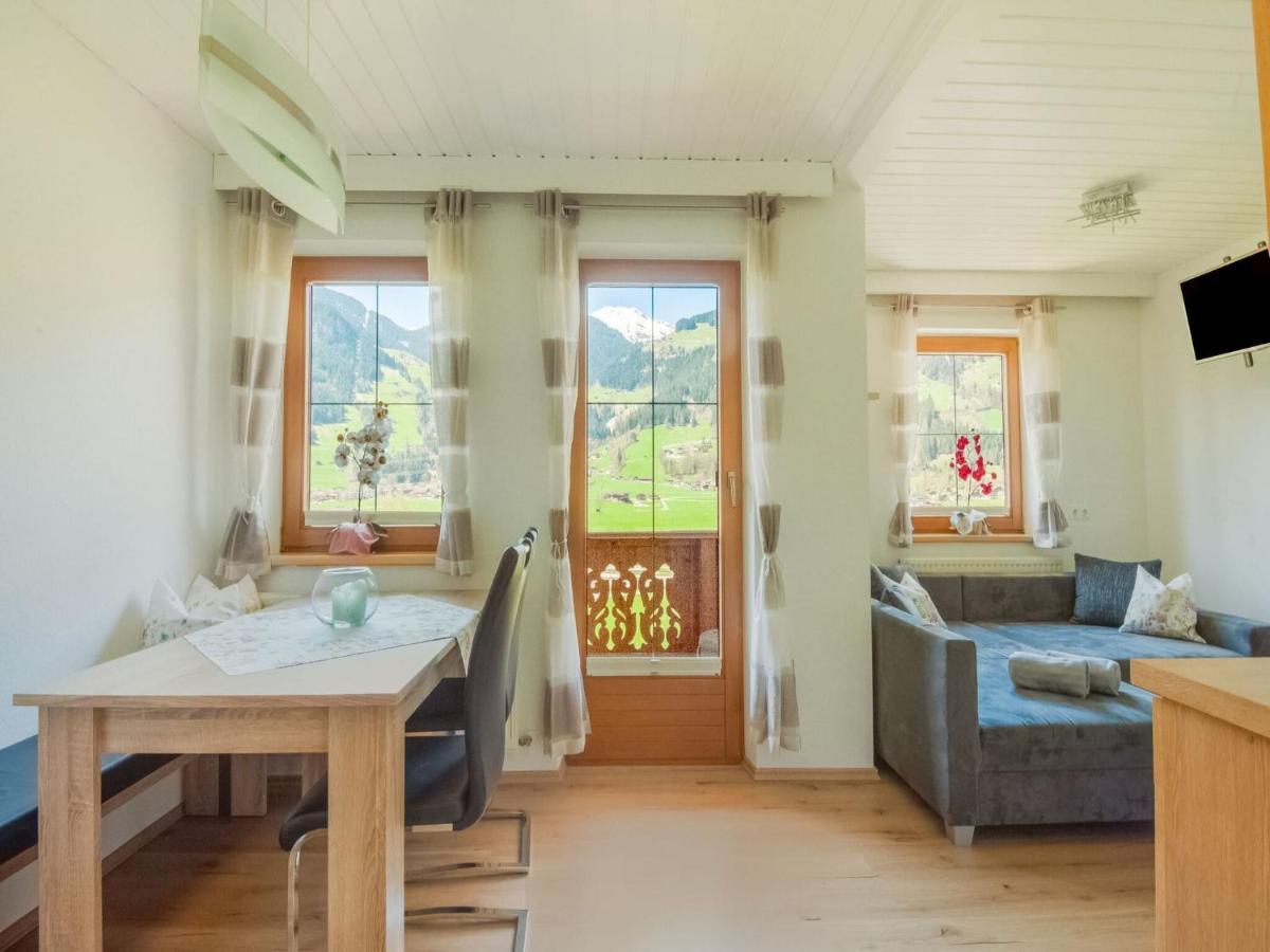Beautiful Apartment In Ramsau With Balcony Ramsau im Zillertal Εξωτερικό φωτογραφία